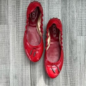 Tod’s Red Patent Leather Dee Scrunch Ballet Flats